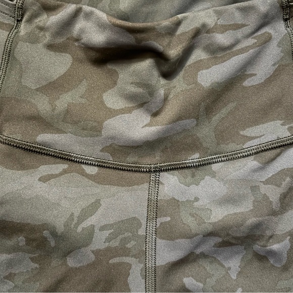 Lululemon Fast and Free Crop II 19" Womens Size 6 Incognito Camo Multi Grey Blue - Picture 7 of 7